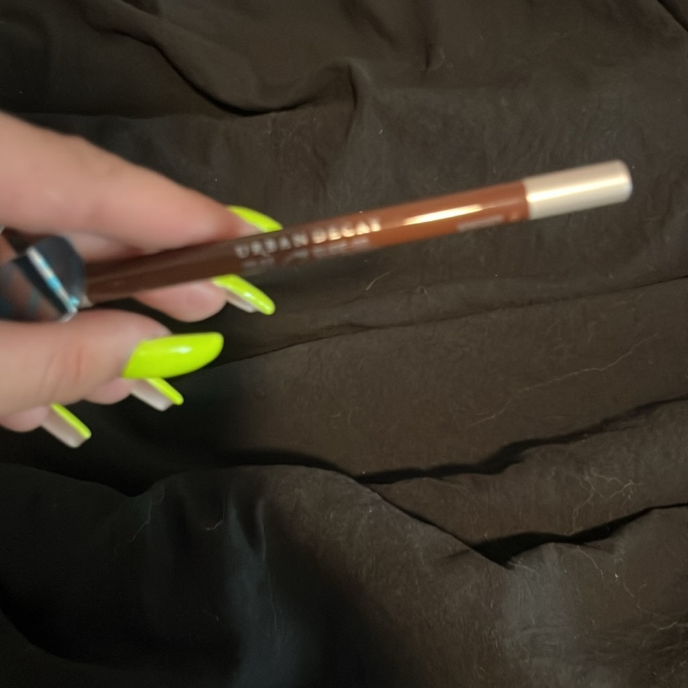 URBAN DECAY 24/7 glide on eye pencil- shade whiskey - Picture 5 of 5
